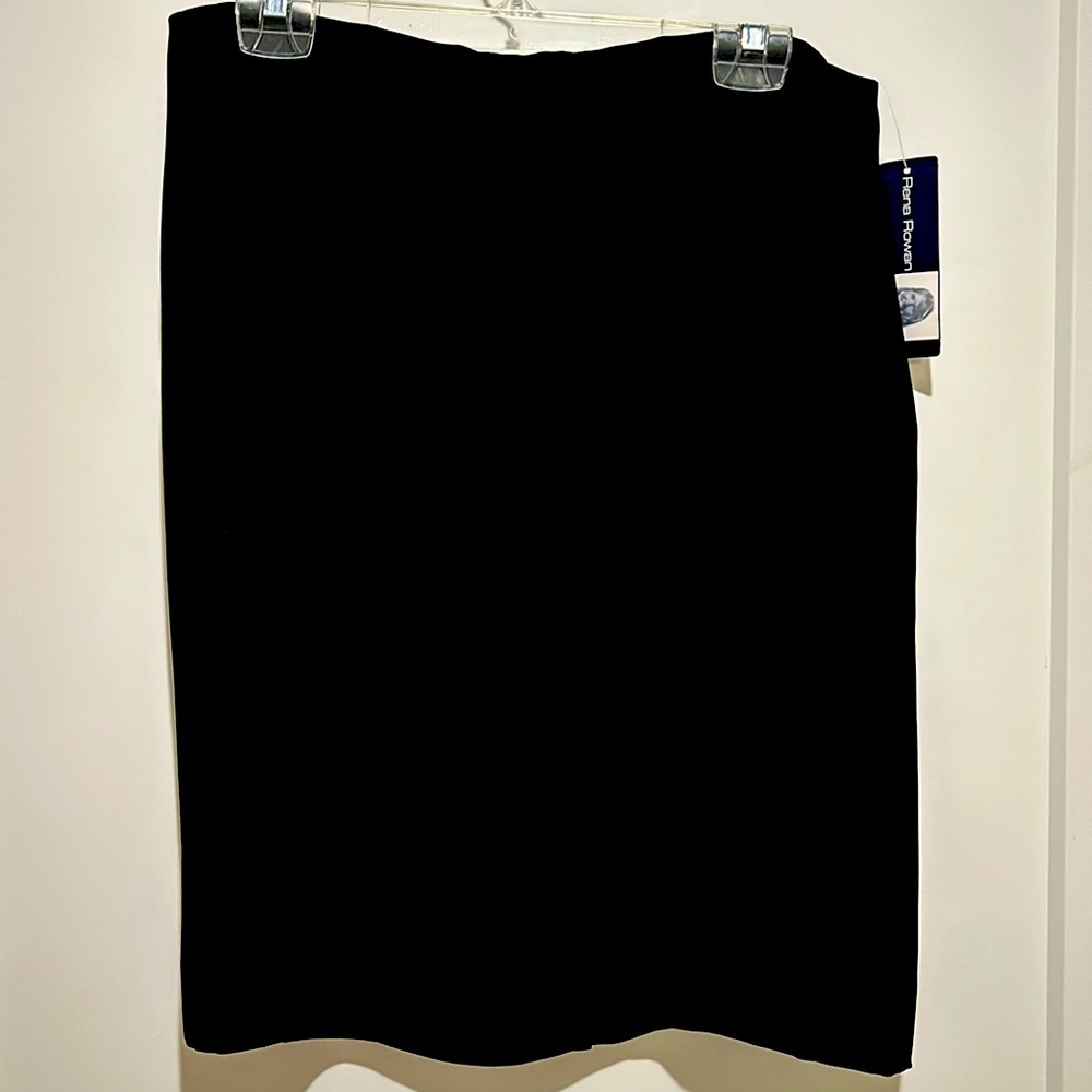 Rena Rowan black skirt, NWT, size 16
